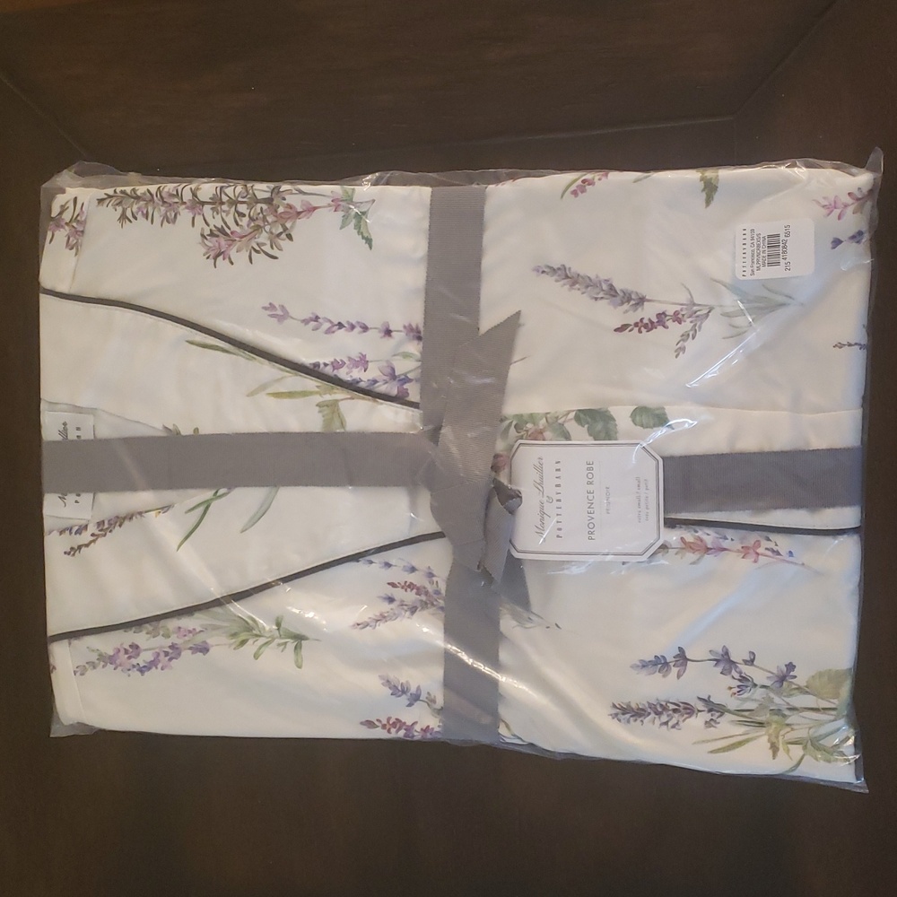 Pottery Barn Cream and Purple Botanical Robe